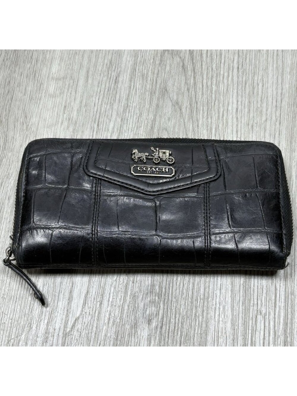 Coach Leather Long Wallet Crocodile Pattern Zip Around Black Used - Ripped